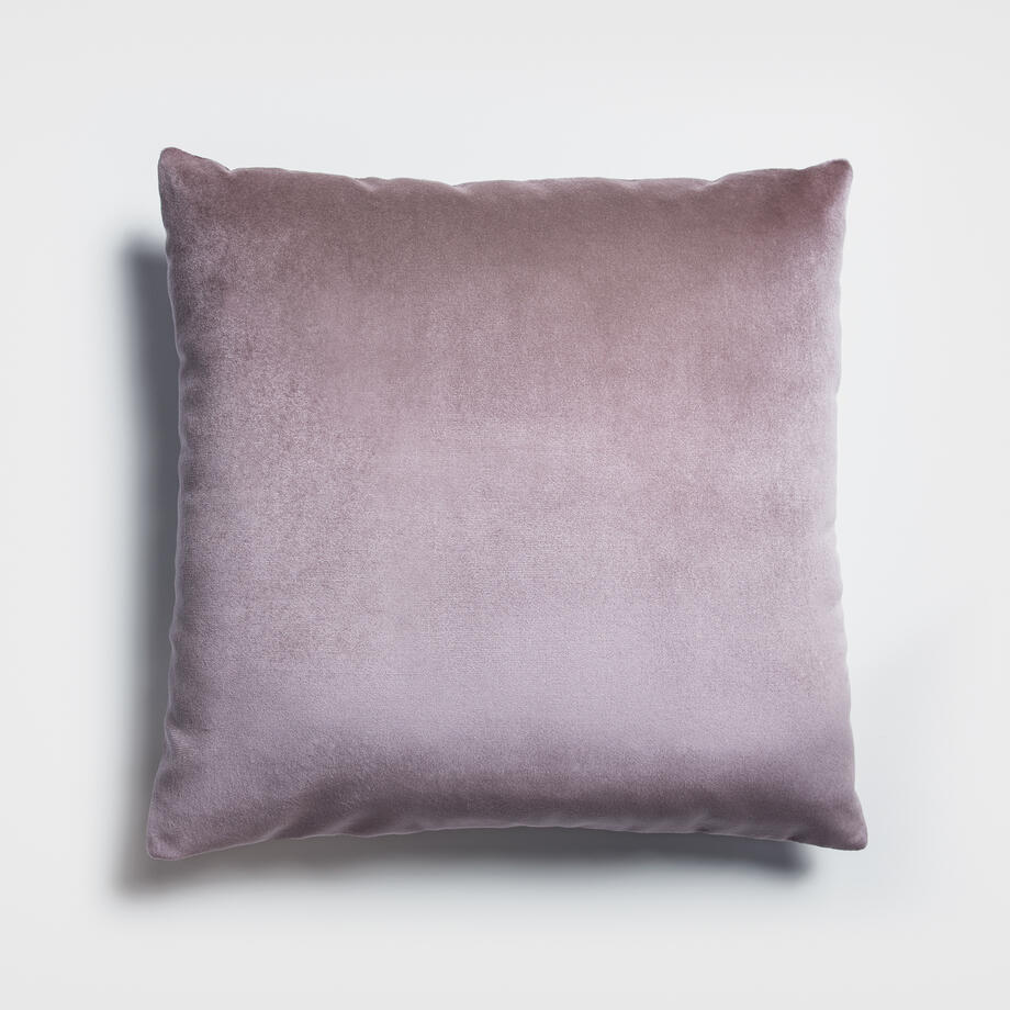 Holly Hunt Outdoor Throw Pillow