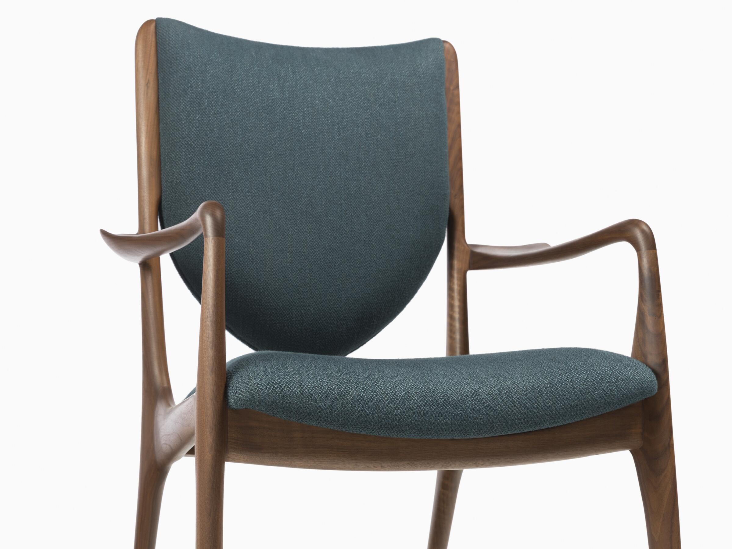 Shield Back Dining Arm Chair