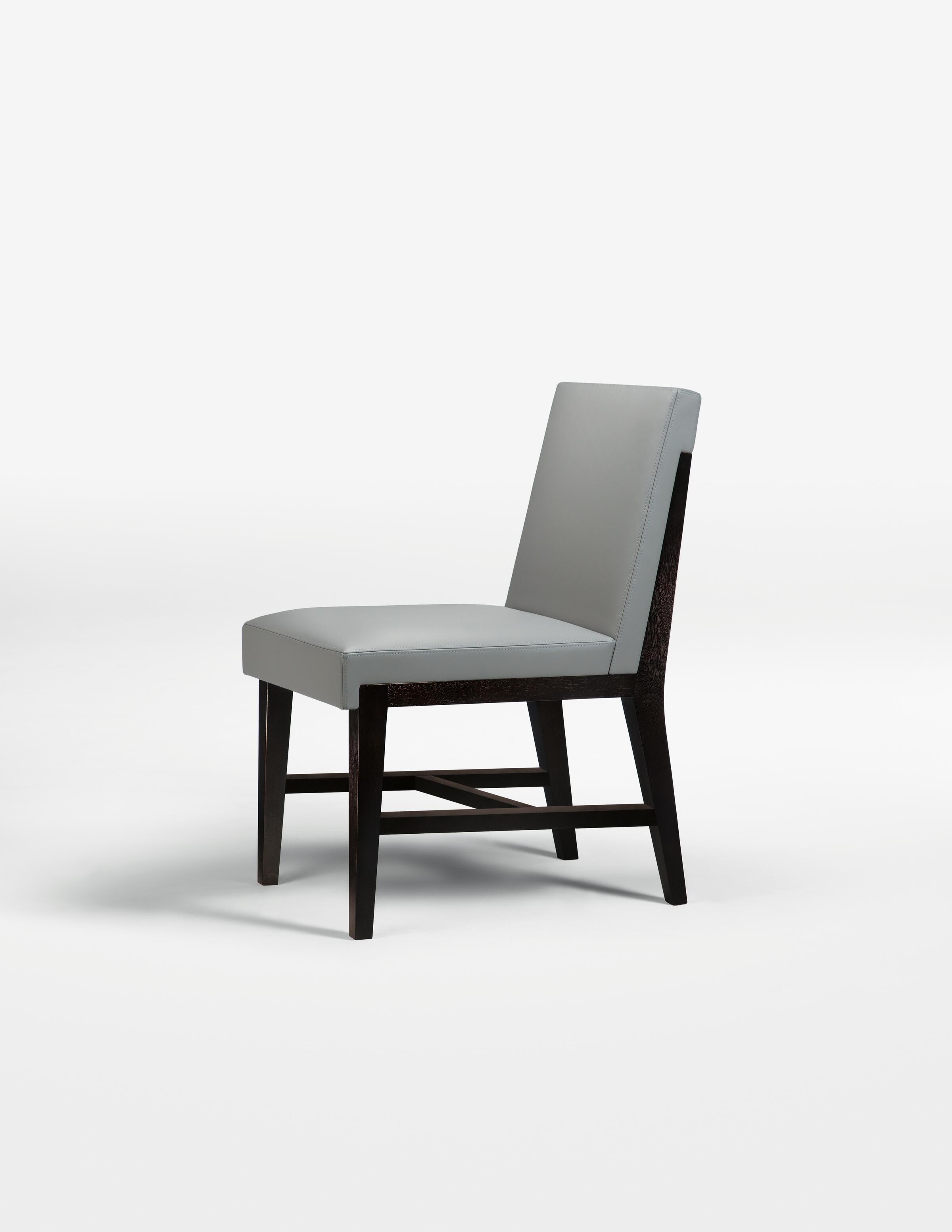 Hampton Dining Side Chair with stretcher