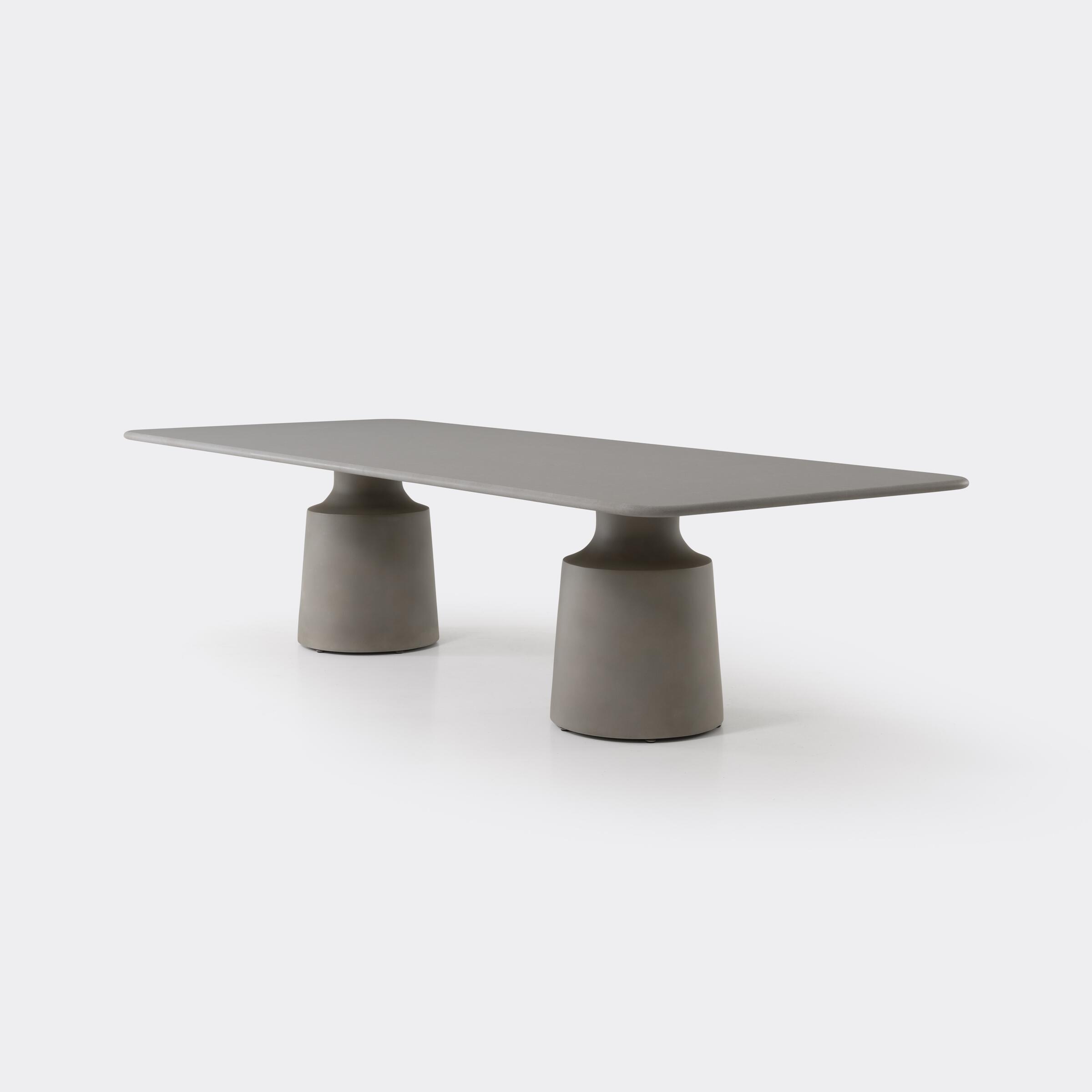 Peso Double Pedestal Outdoor Dining Table
