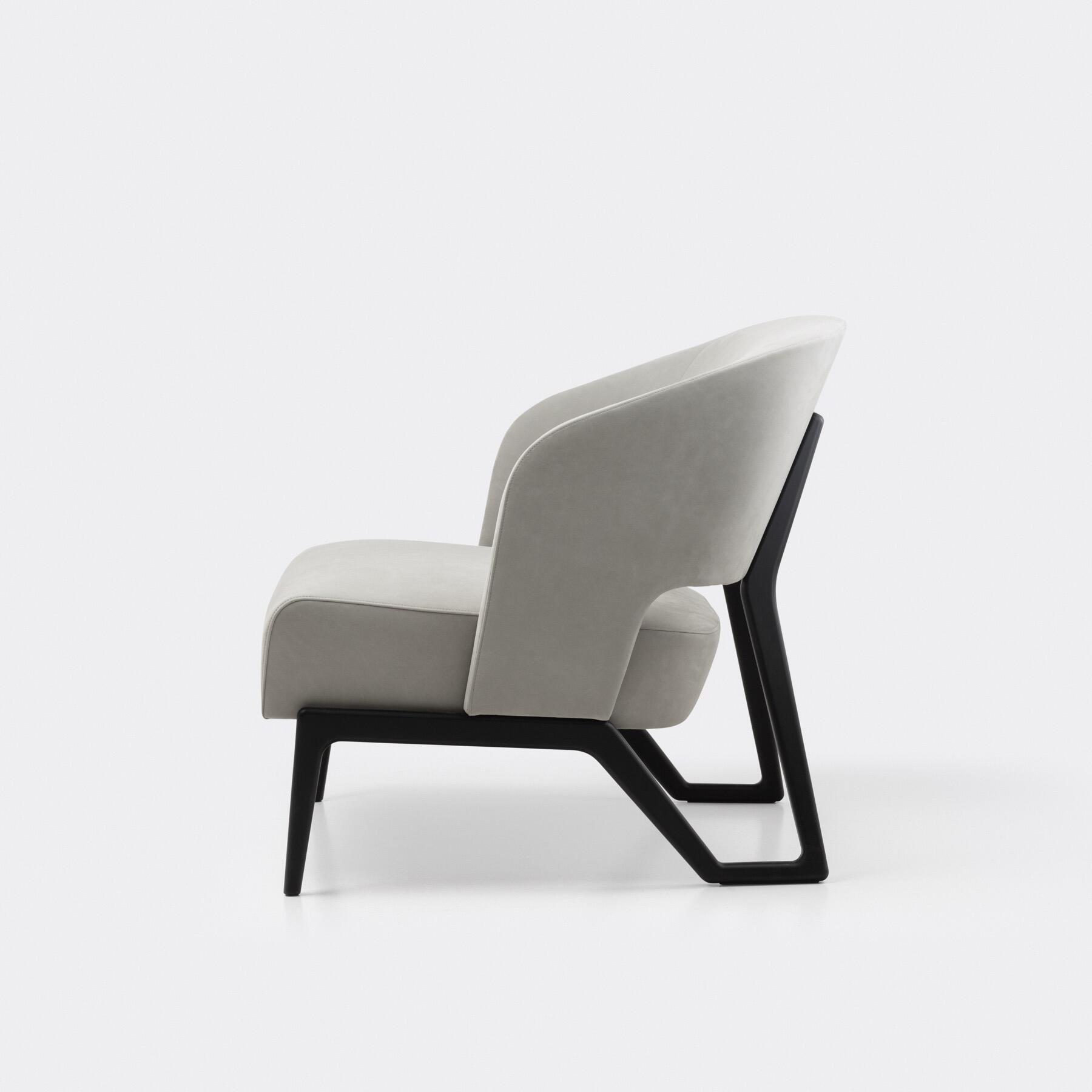 Tubac Lounge Chair, Shadow Black Anodized Aluminum, Nordic: Iced