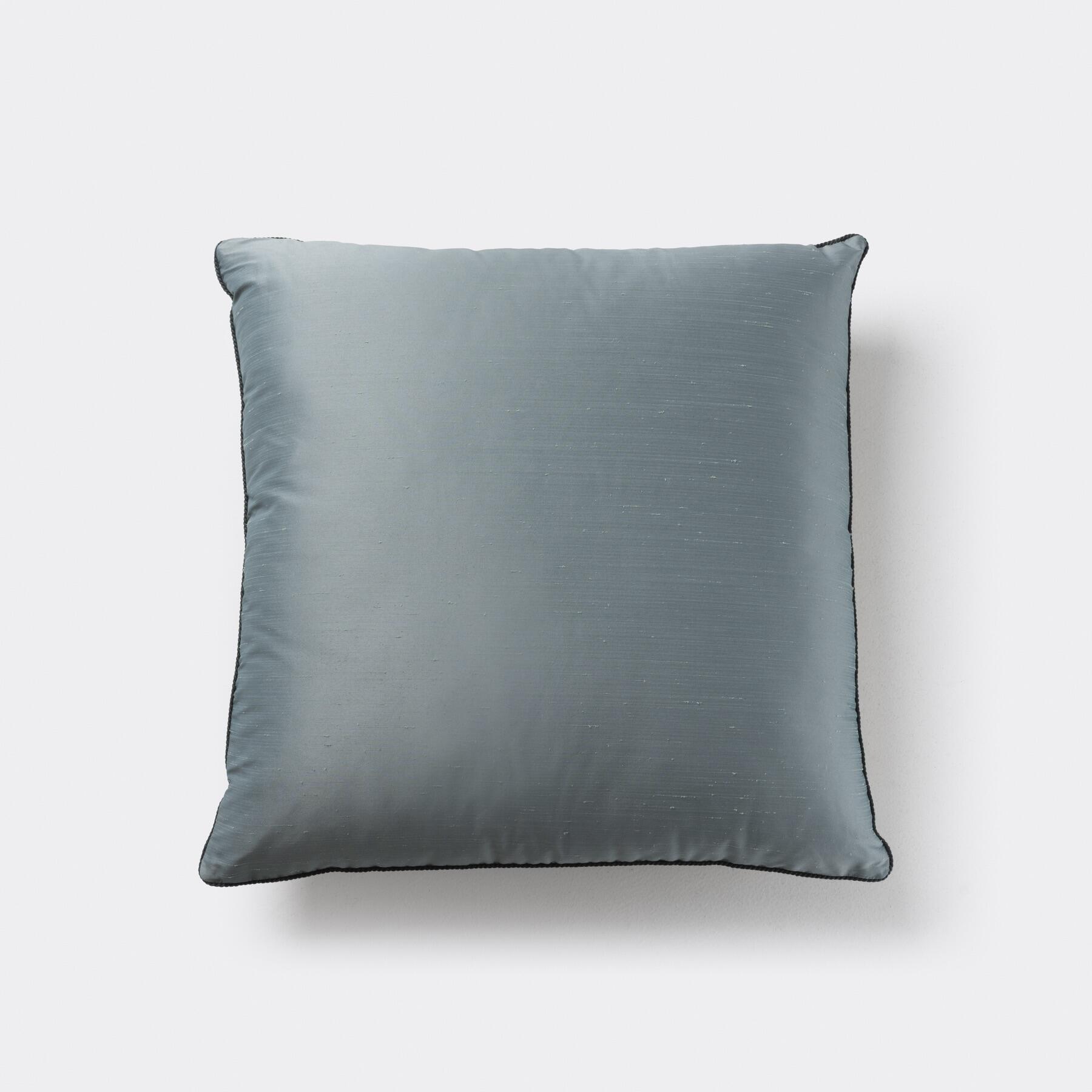 Throw Pillow, 22 x 22 in, Andrea: Echo