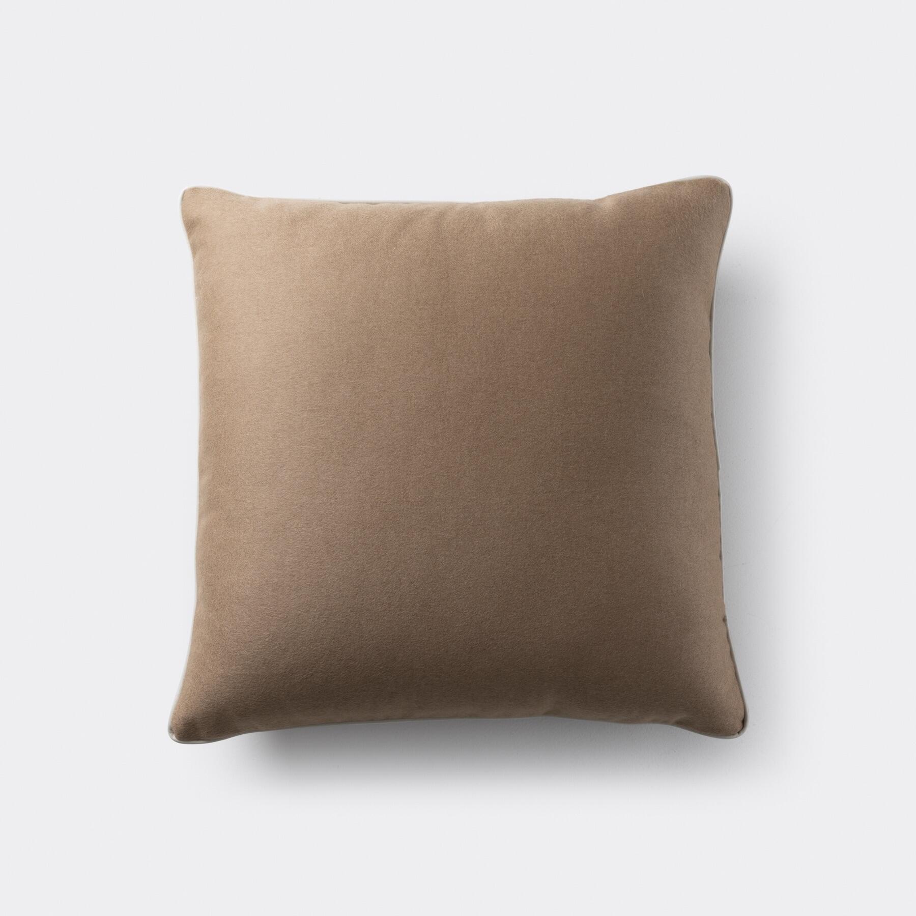 Throw Pillow, 22 x 22 in, Luxor: Buff