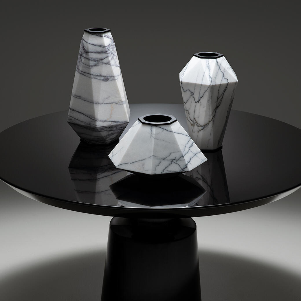 HOLLY HUNT Accessories Design Eva Fehren Warrior Vases