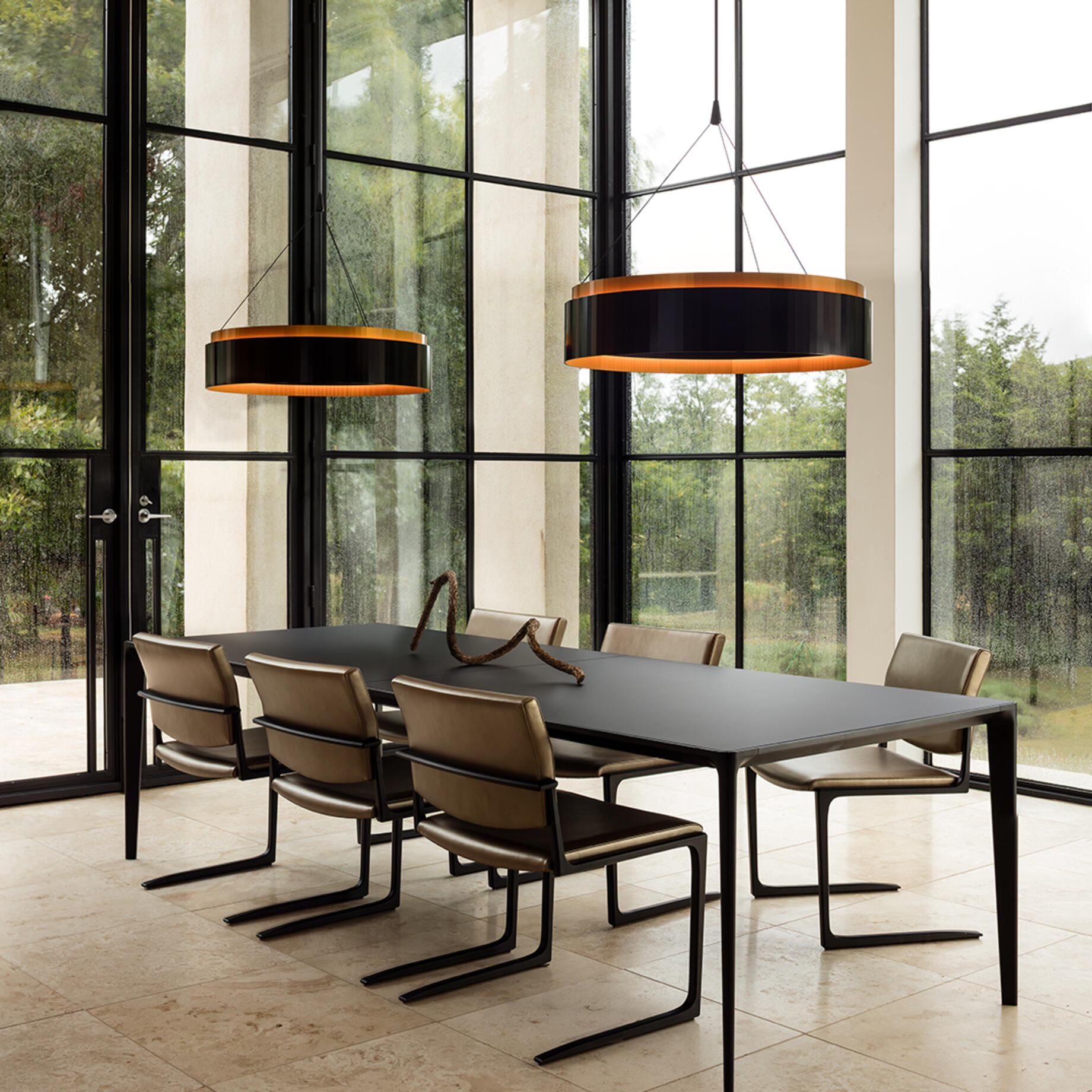 HOLLY HUNT Studio Shadow Dining Table and Chairs