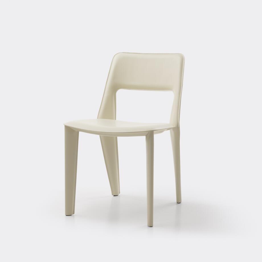 Pelle Dining Chair
